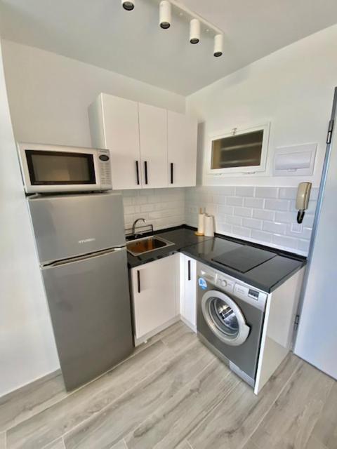 Estudio Nuevo Y Con Piscina Benalmádena Eksteriør billede